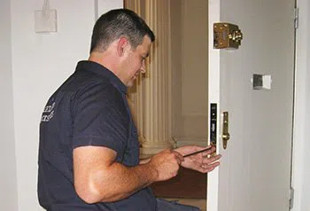 Parker Locksmith Store Rockville Centre, NY 516-962-5487 - expert-locksmith